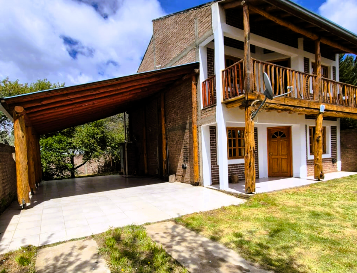 Casa en ALQUILER, vivienda permanente en Alumine