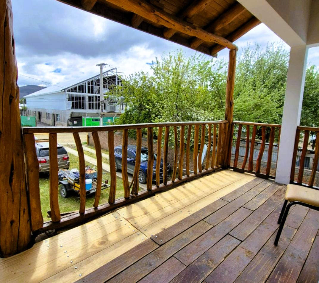 Casa en ALQUILER, vivienda permanente en Alumine