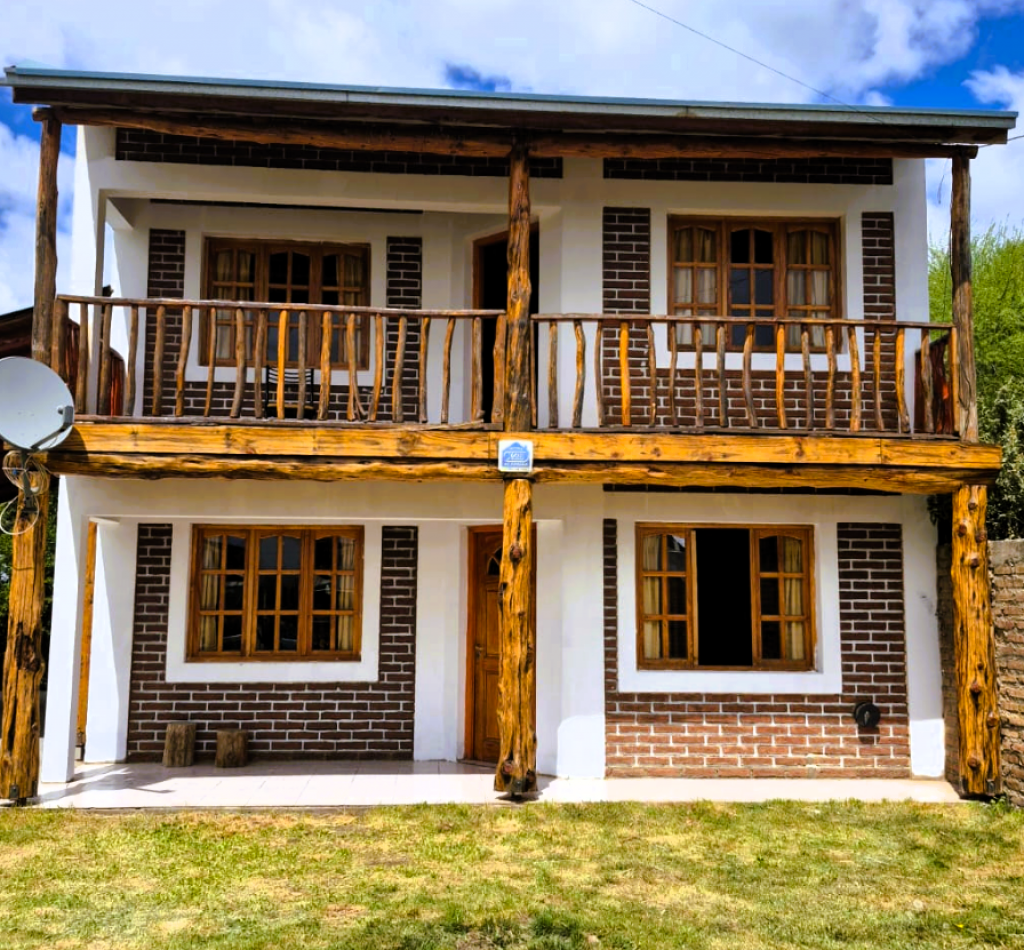 Casa en ALQUILER, vivienda permanente en Alumine